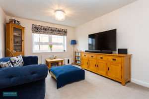 Sitting Room- click for photo gallery